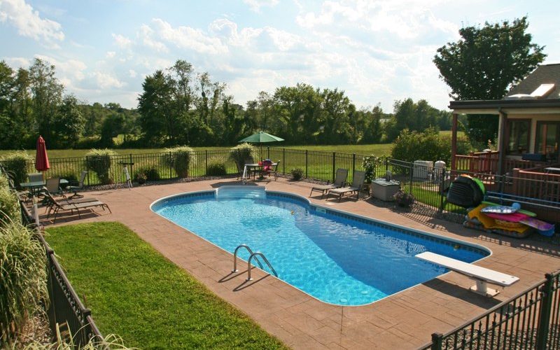 4B Keyhole Inground Pool - Stuyvesant, NY